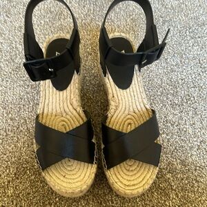 Marc Fisher LTD black wedges size 8